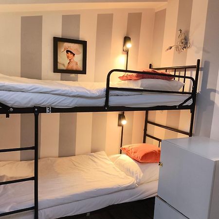 Ab Hostel Varsovie Extérieur photo