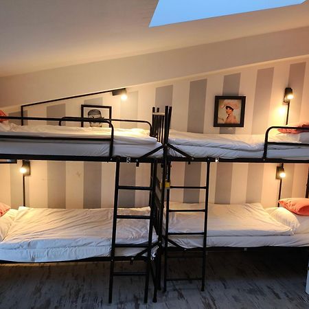 Ab Hostel Varsovie Extérieur photo