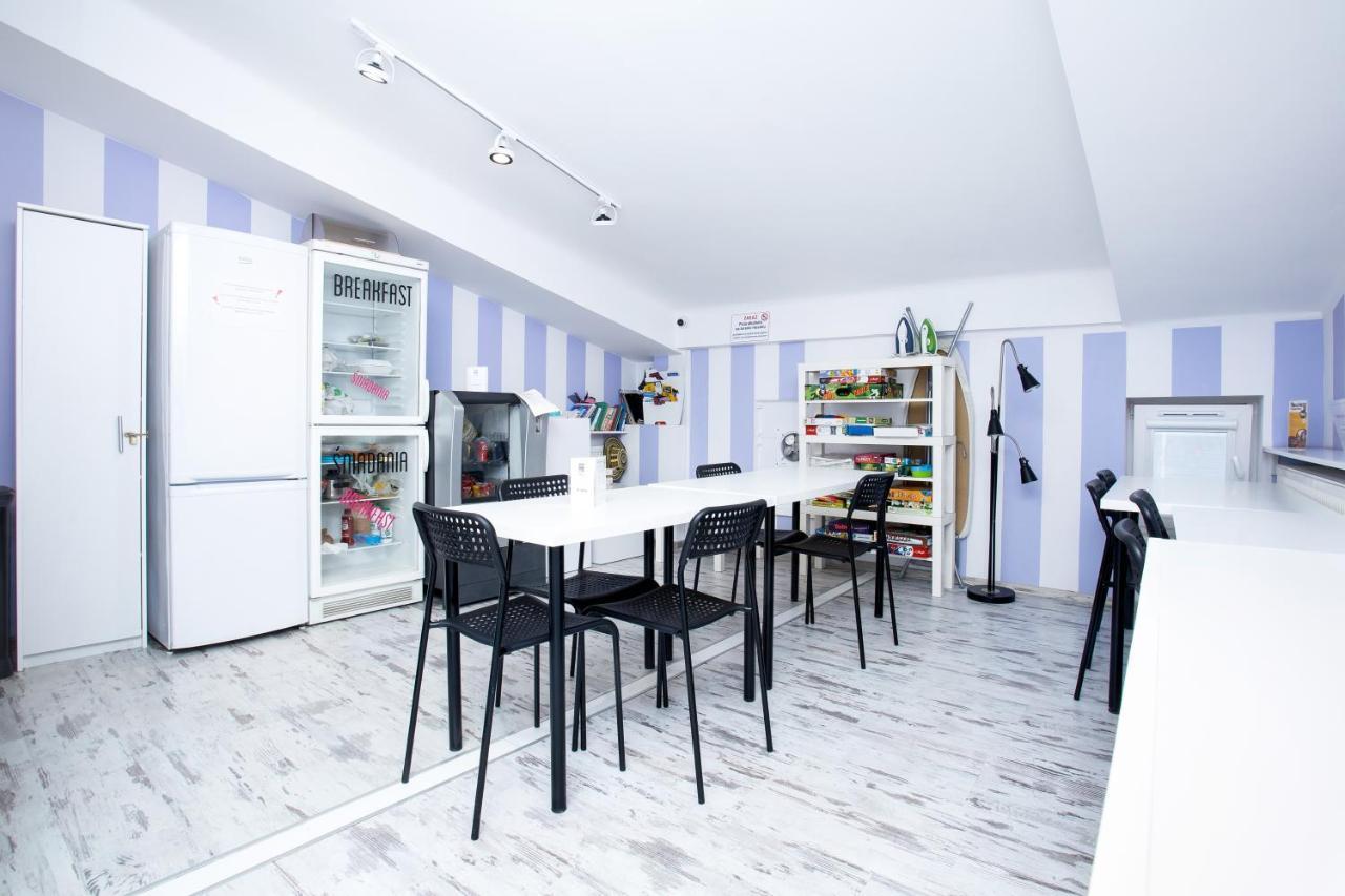 Ab Hostel Varsovie Extérieur photo