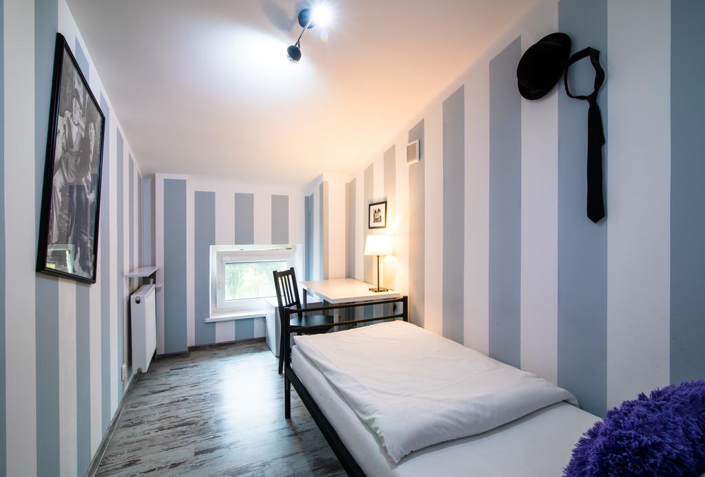 Ab Hostel Varsovie Extérieur photo