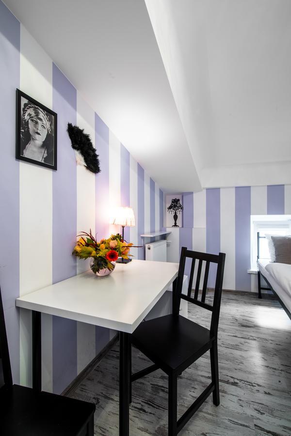 Ab Hostel Varsovie Extérieur photo